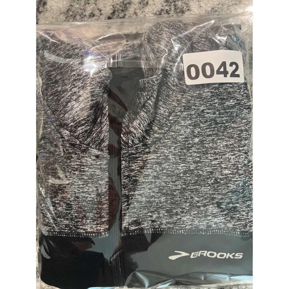 Brooks Womens Equilibrium Quarter Zip Fleece Running Top Black Grey Size‎ M - Picture 14 of 14